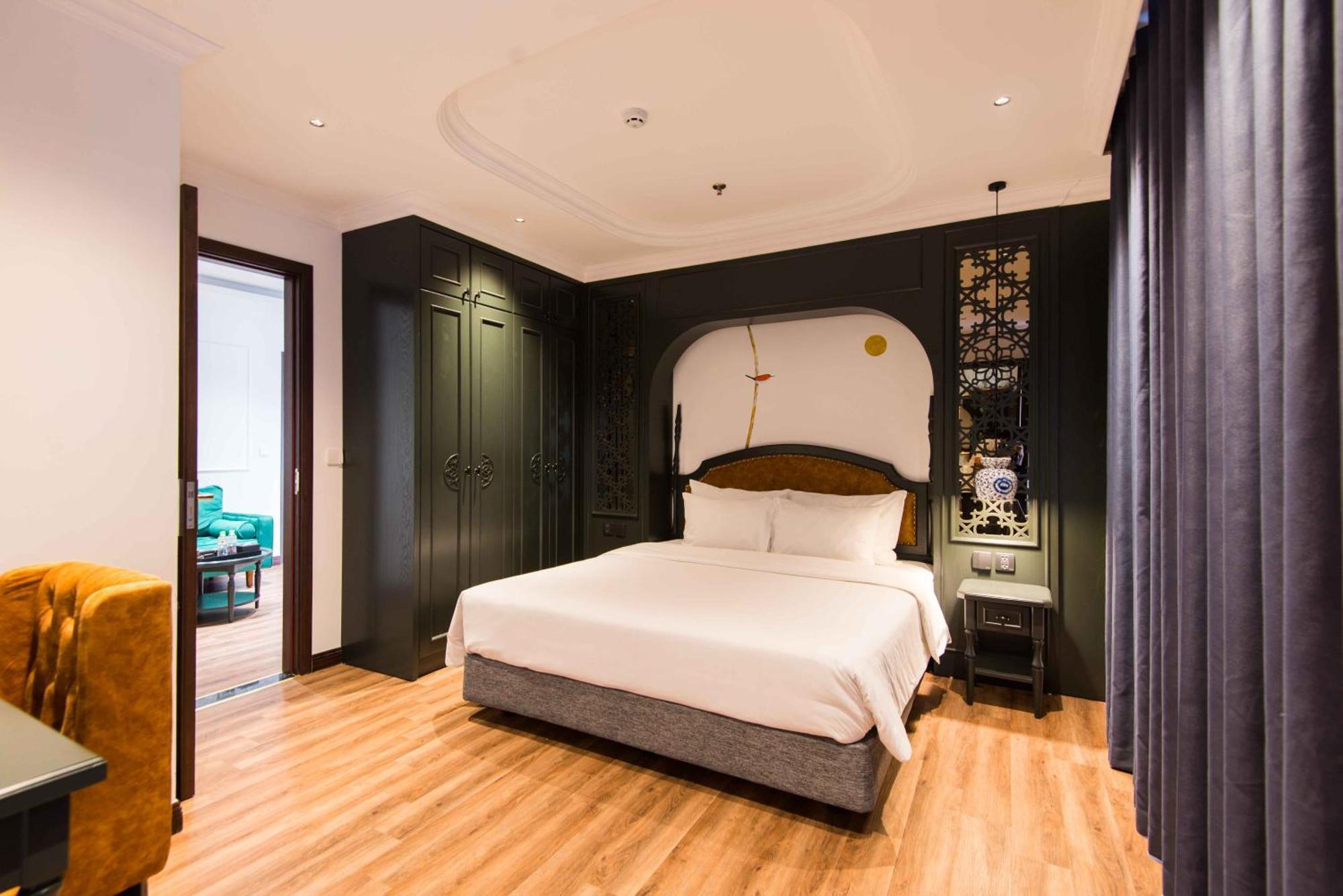 Paradise Suites Truc Bach Lake Hanoi Exteriör bild